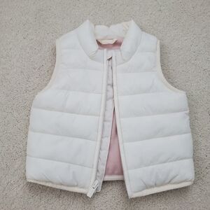 Old Navy Cream Baby Puffer Zip Vest sz3-6m